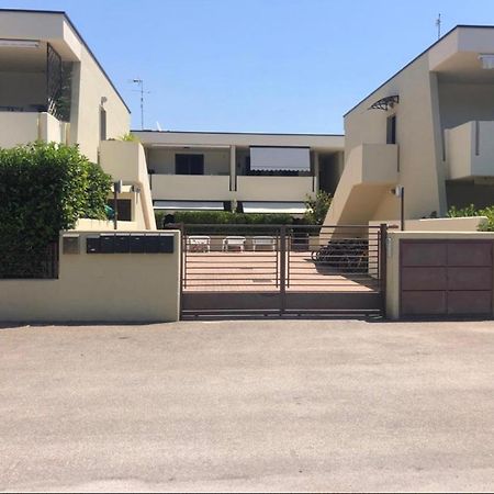 La Maison De Medea Pulsano Exterior photo